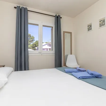 Apartment Paradise By Interhome